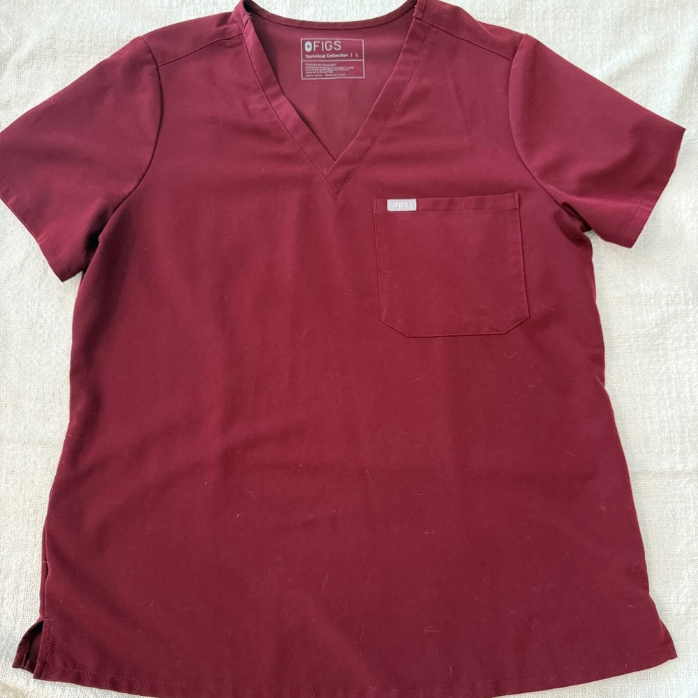 Catarina One-Pocket Scrub Top